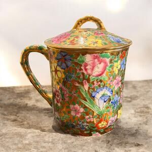 Chinese Porcelain Floral Gilt Chintz Lidded Teacup Zhi Zao Mark Hand Painted